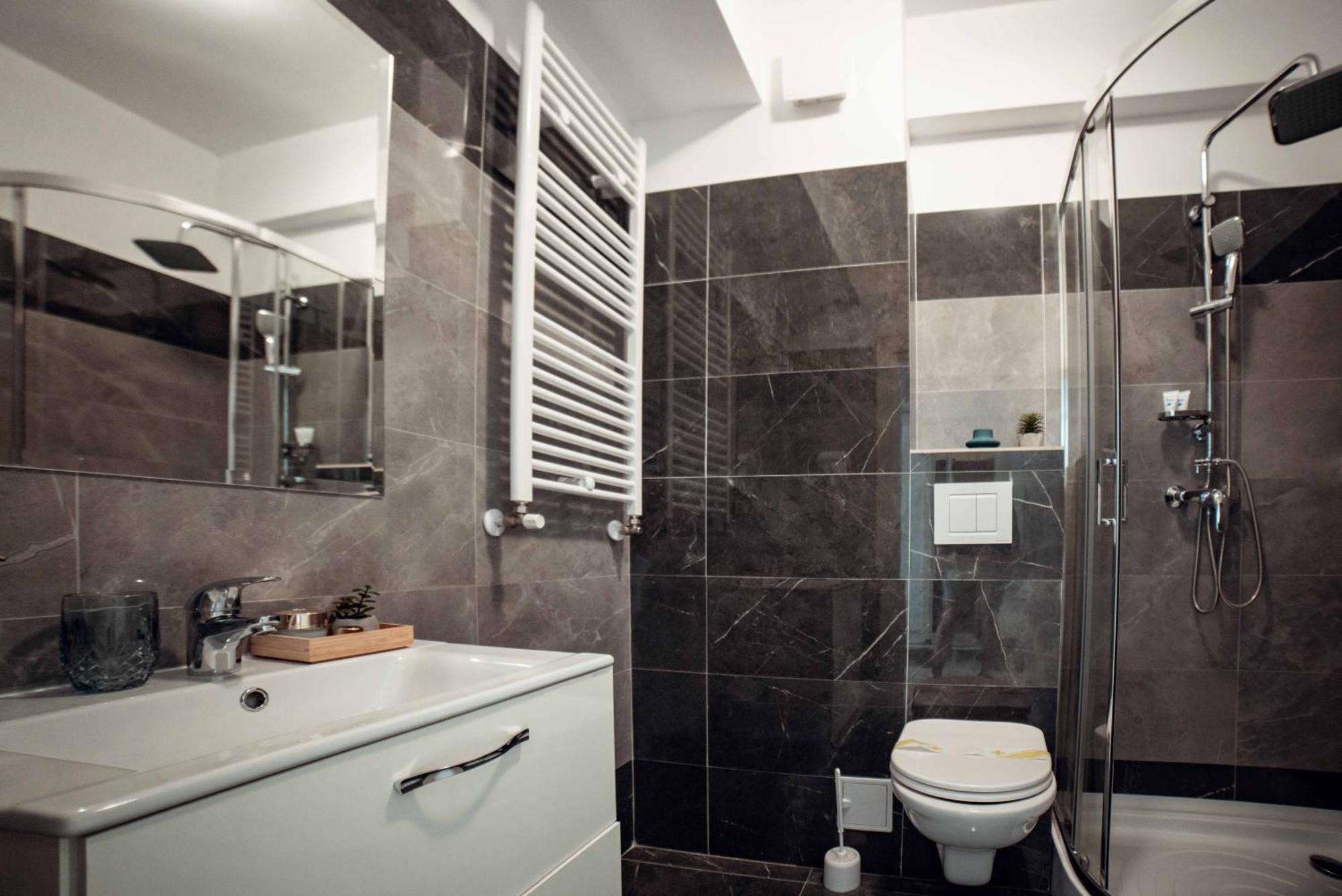 Cozy Collection Apartments At Palas Mall Jassy Zewnętrze zdjęcie